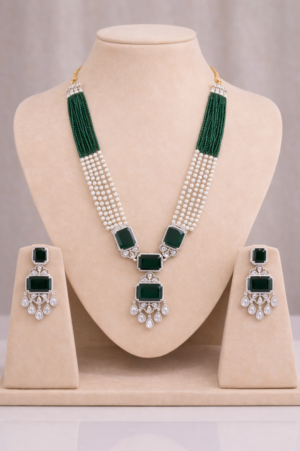 Emerald Cascade Royale Set