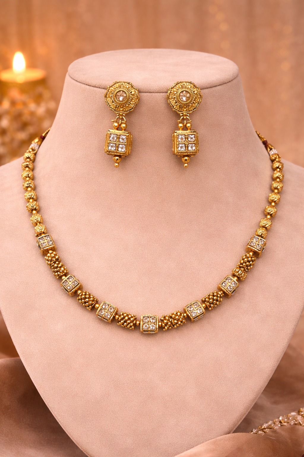 Swarna Cube Radiance Necklace Set