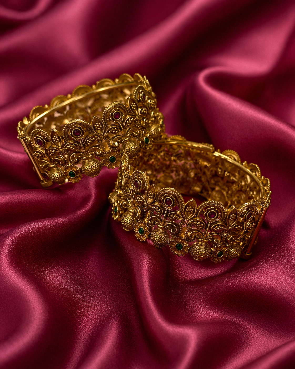 Rajsi Mayura Temple Filigree Golden Bangles