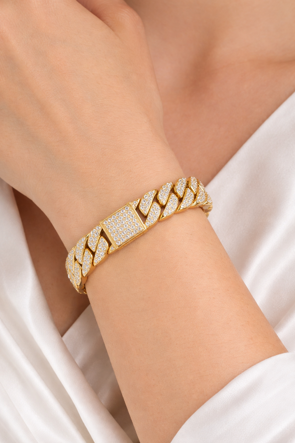 Diamond Cuban Link Bracelet (Ring Bracelet Style), elegant gold-tone finish