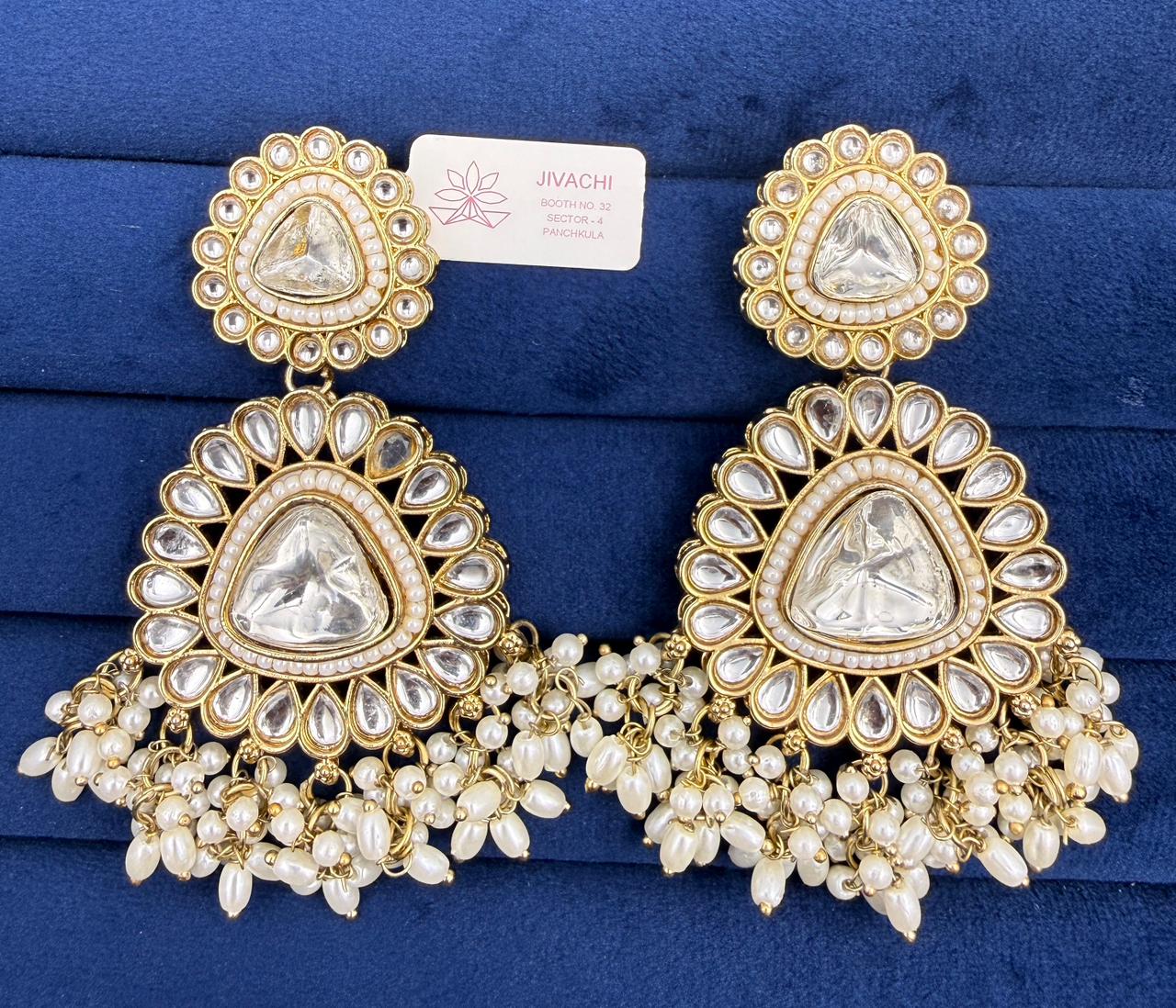 Ivory Noor Kundan Pearl Chandbali Earrings