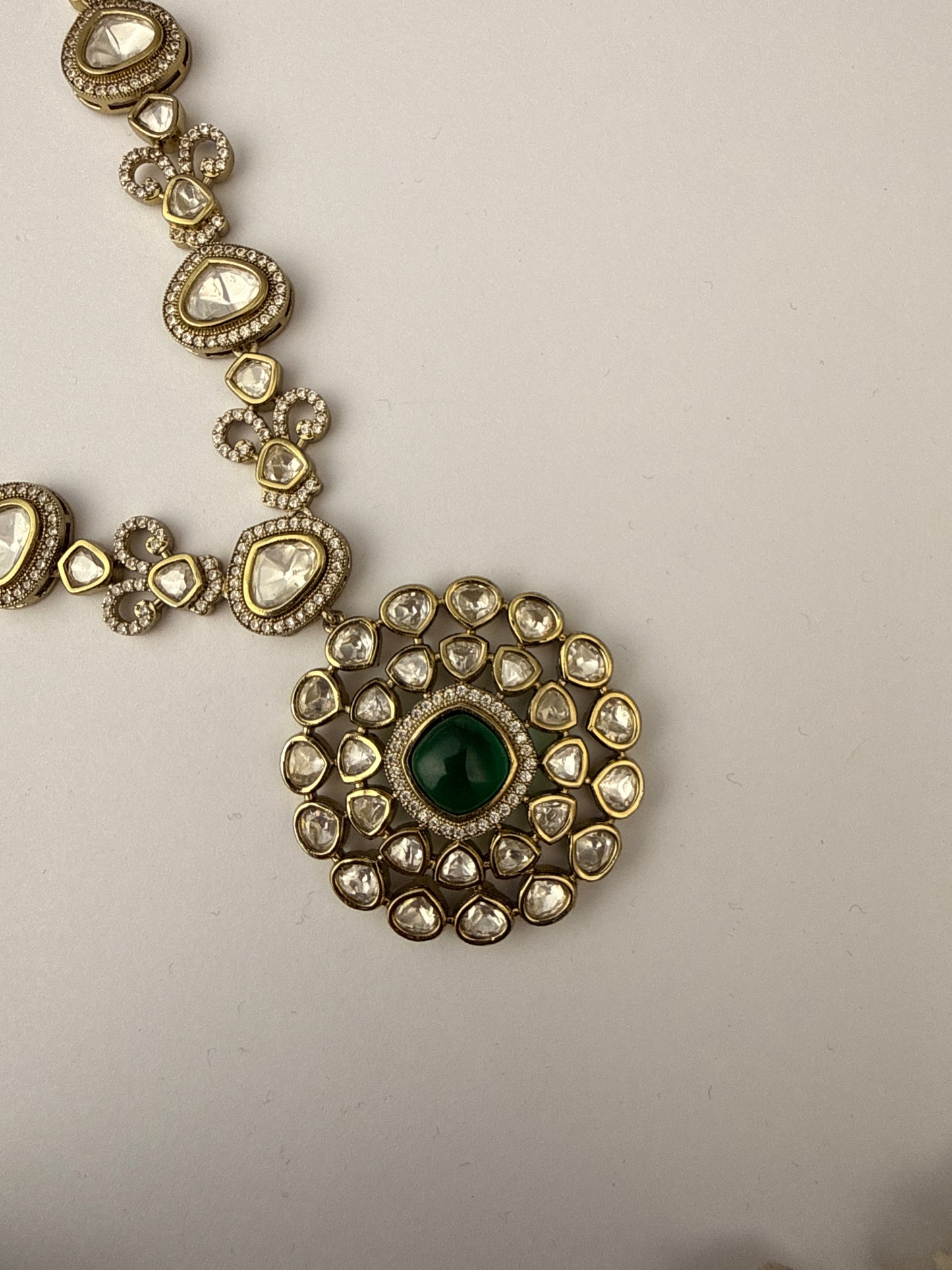 Emerald Noor Polki Necklace Set