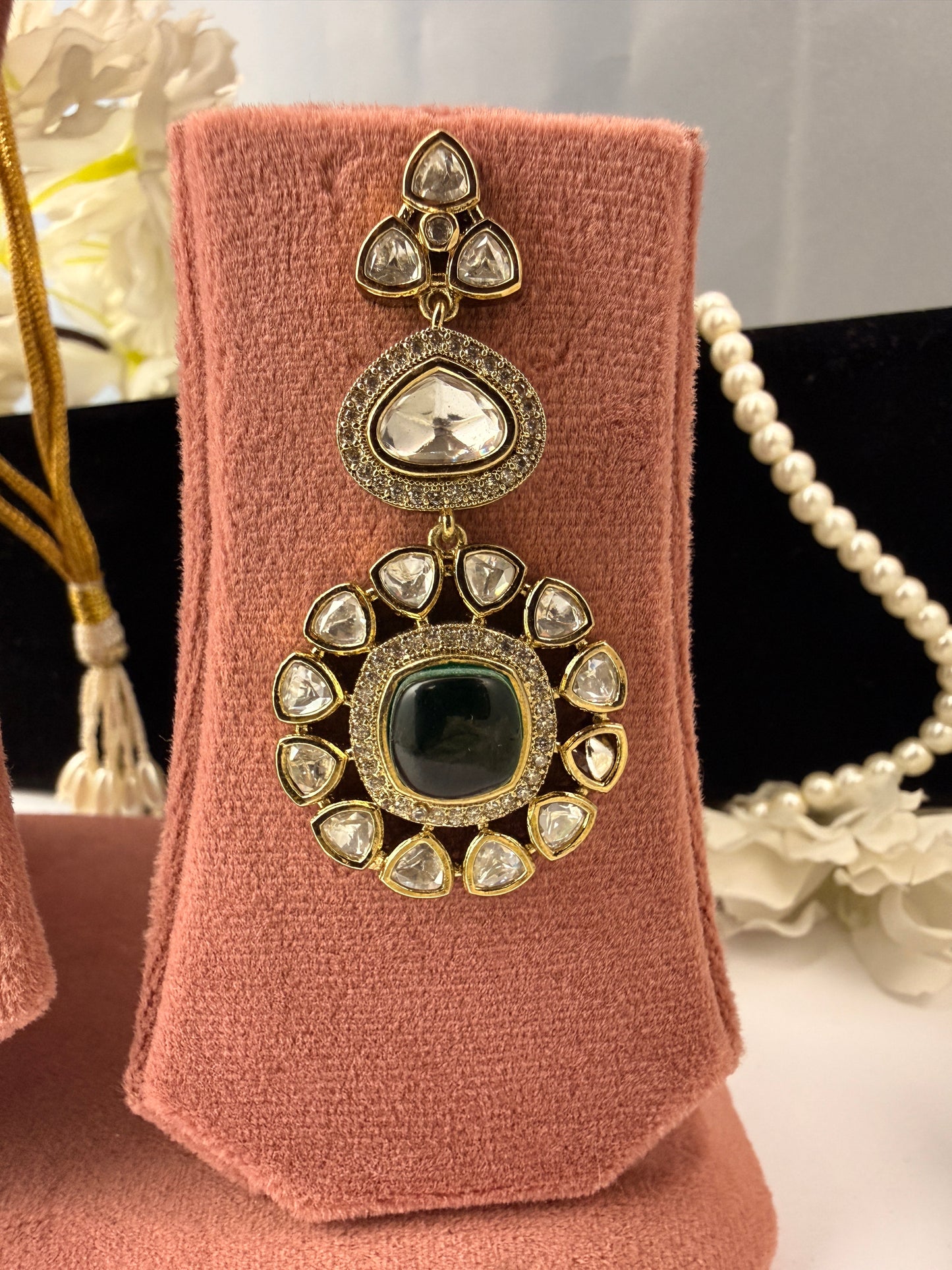 Emerald Noor Polki Necklace Set