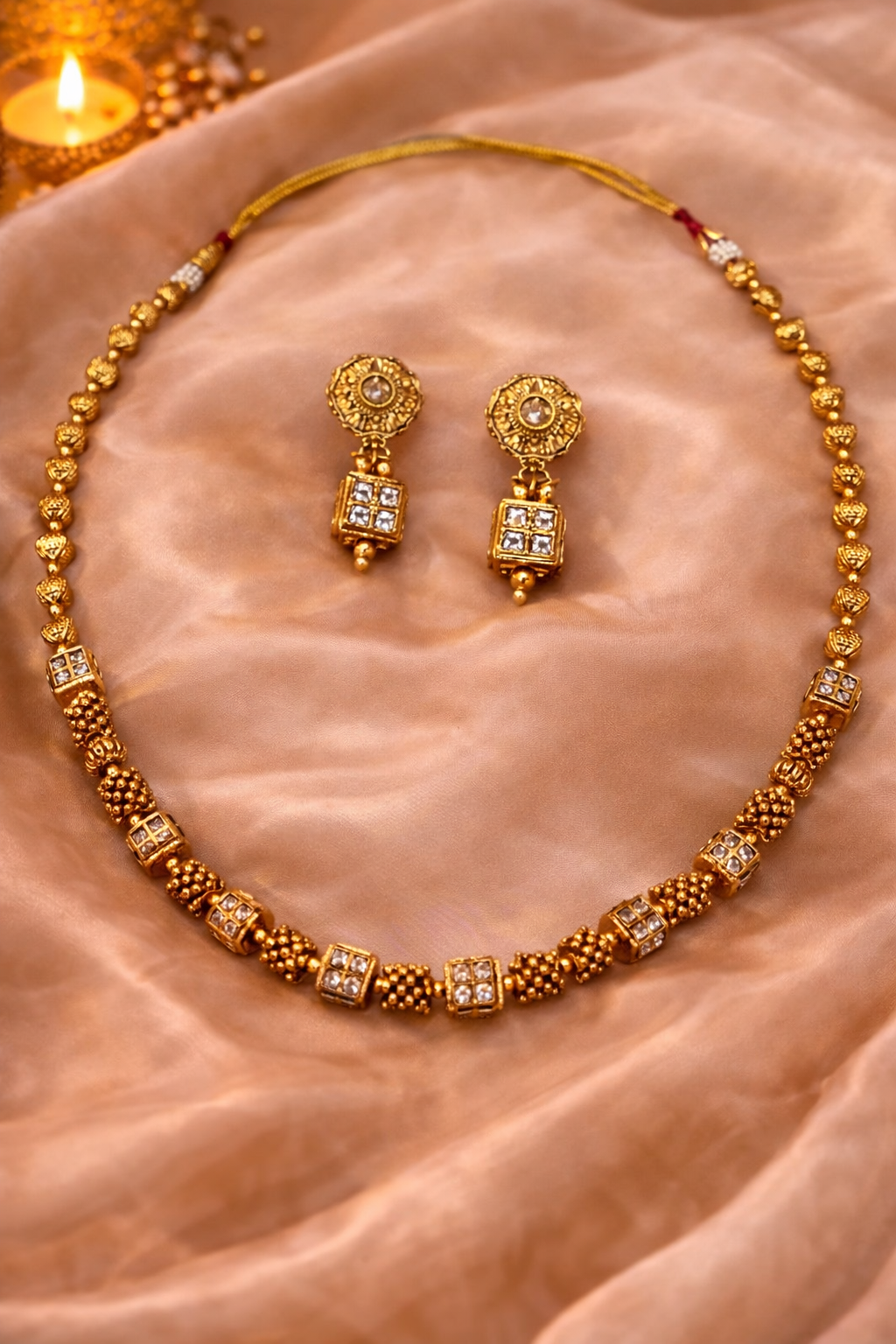 Swarna Cube Radiance Necklace Set