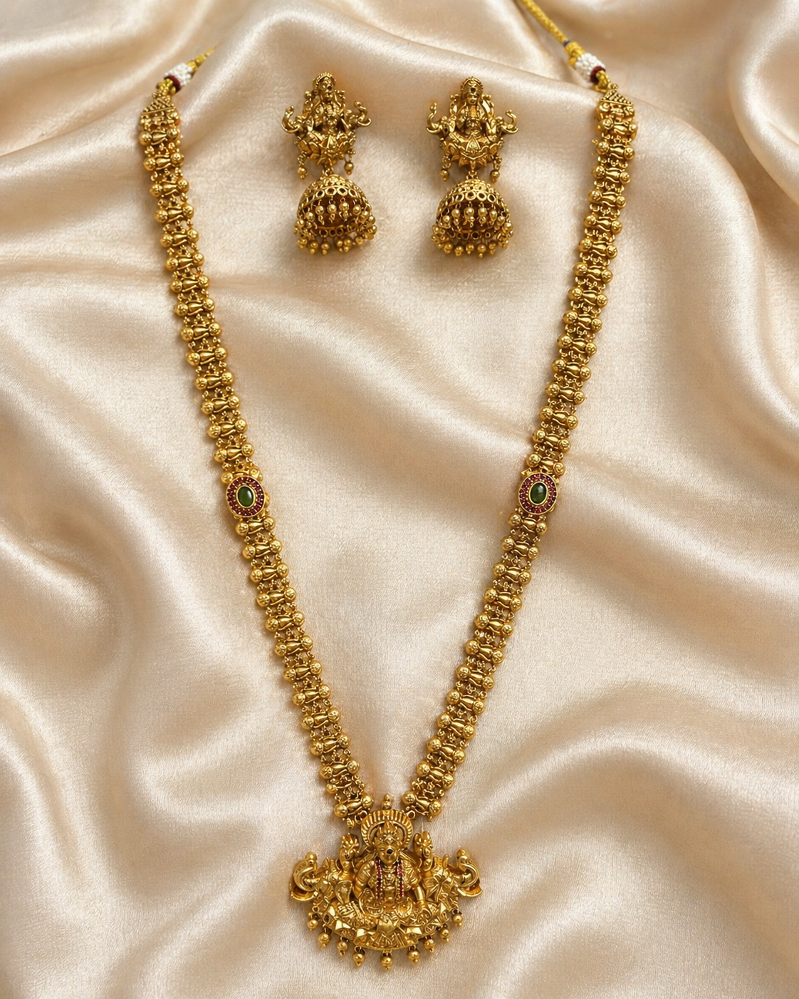 Sri Lakshmi Divine Temple Heritage Necklace Set