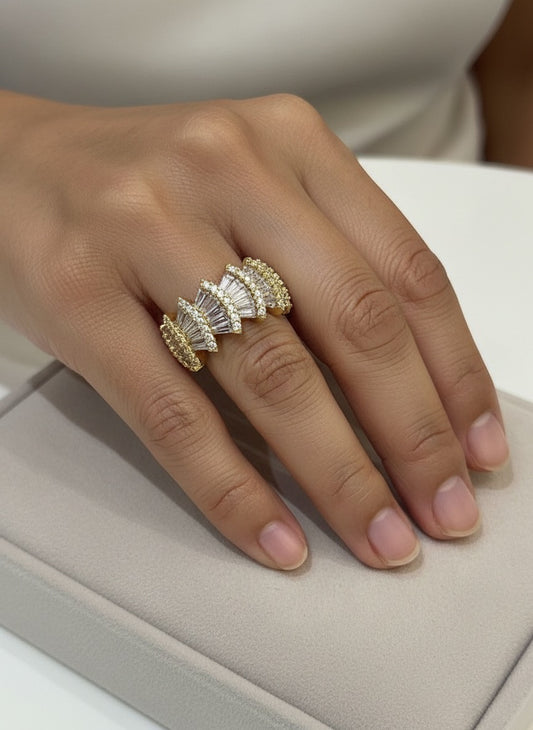 Zaria Fan Flair Ring